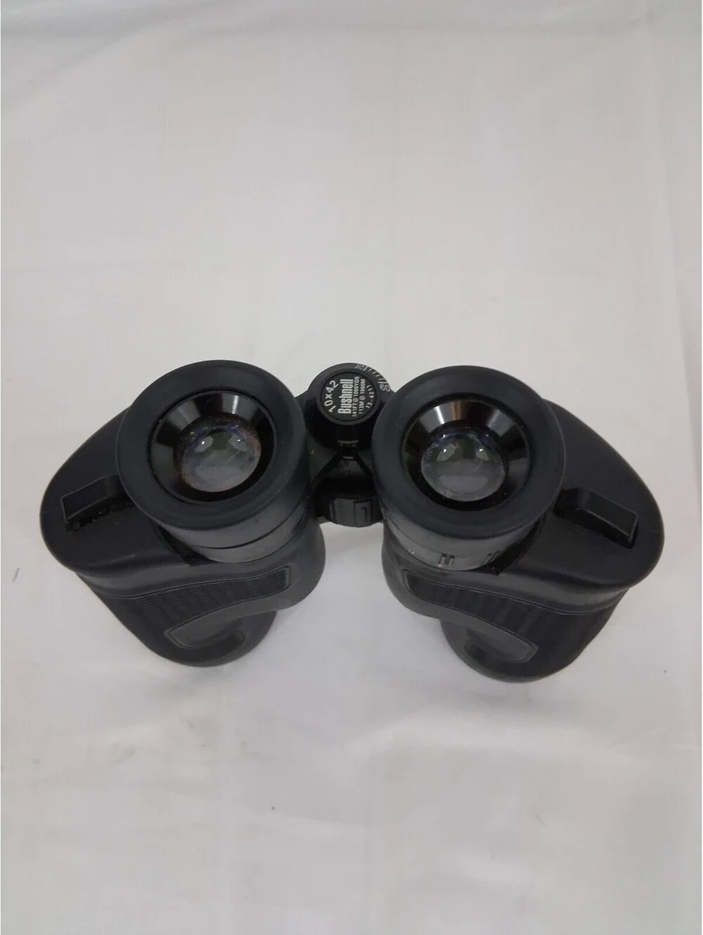 BUSHNELL Bushnell 13-4211 10 x 42mm Binoculars Black